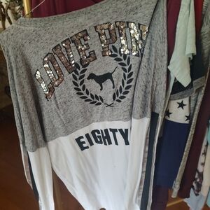 PINK Victoria's Secret Gray and White Long Sleeve Tee